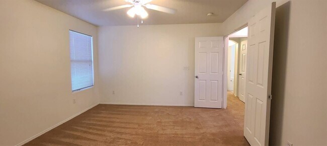 Building Photo - Spring Mountain Ranch