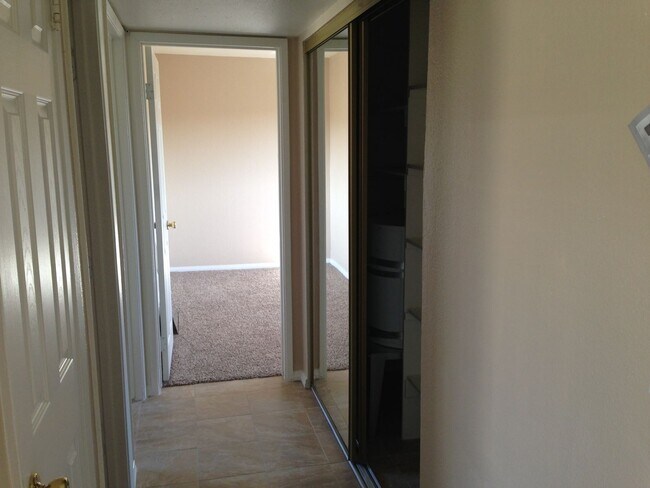 Building Photo - 12835 10th St