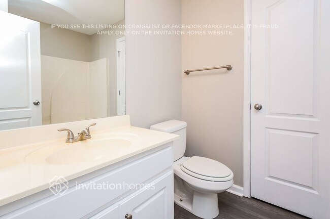 Building Photo - 1461 Lily Valley Dr