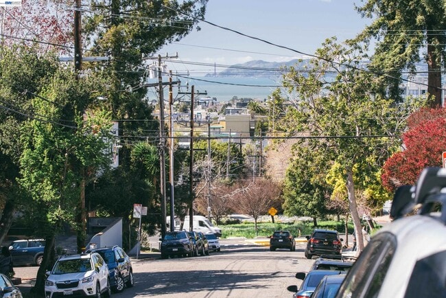 Building Photo - 2905 Channing Way