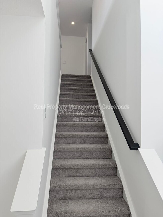 Building Photo - 6388 Tutelo Dr