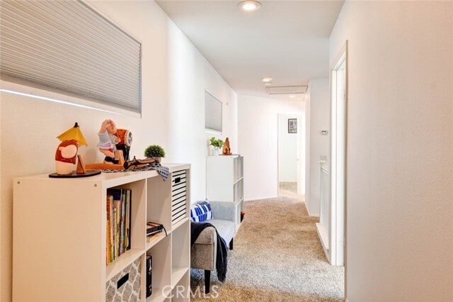 Building Photo - 744 N Siavohn Dr