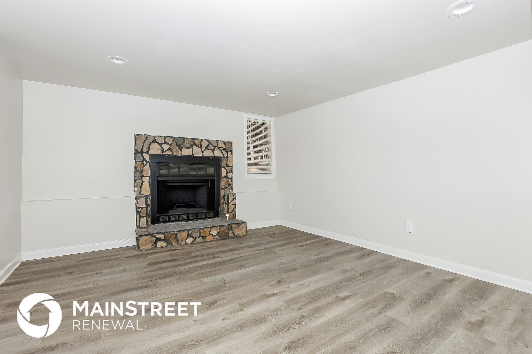 Building Photo - 7000 Merrywood Dr