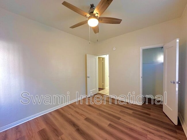 Building Photo - 2080 Chestnut Ave