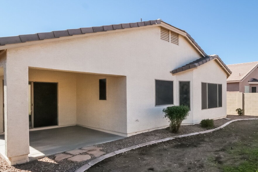 Building Photo - 3688 W Yellow Peak Dr