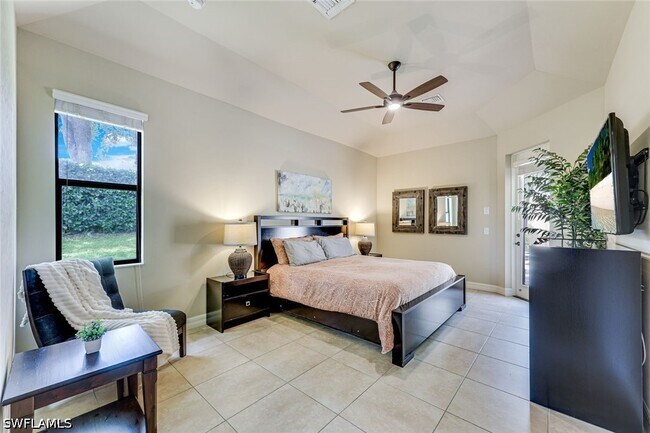 Building Photo - 1221 Briarwood Ct
