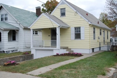 Primary Photo - 6726 Betts Ave