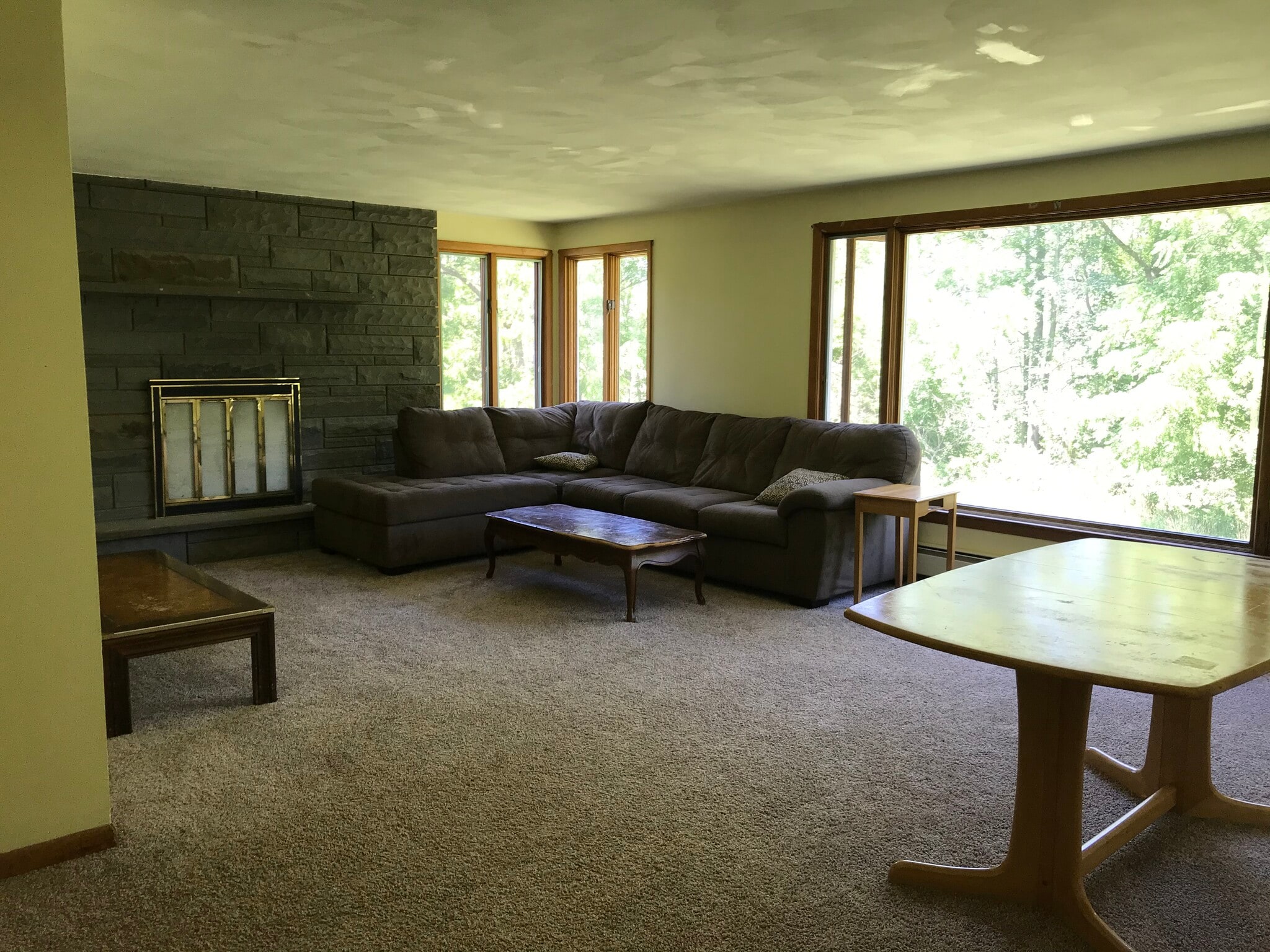 Building Photo - 165 Kendall Ave