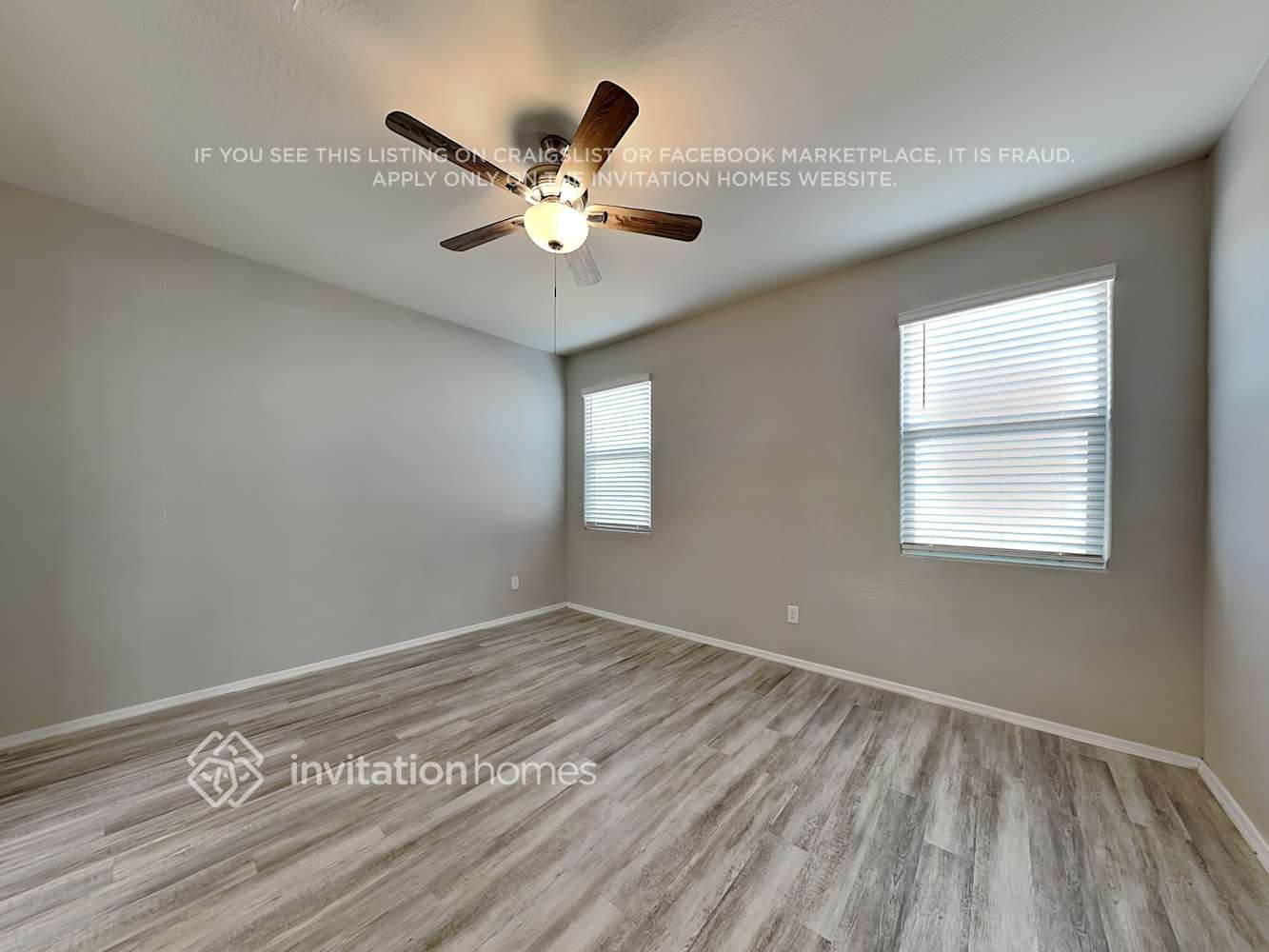 Building Photo - 31040 W Whitton Ave