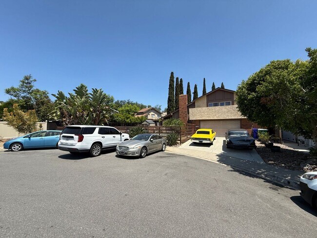 Building Photo - 10308 Amaro Ct