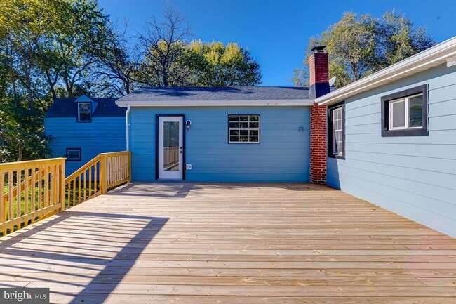 Building Photo - 5717 Station Rd