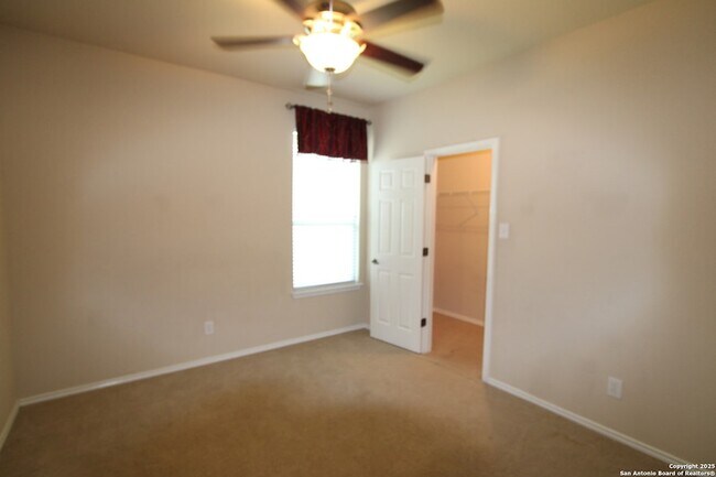 Building Photo - 327 Soaring Breeze