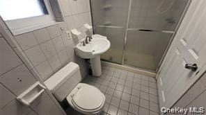 Building Photo - 214 Church St