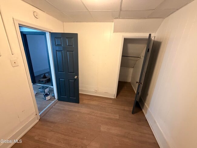 Building Photo - 51 Arch St