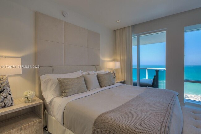 Building Photo - 102 24th St