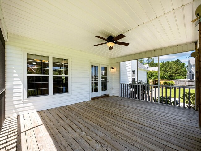 Building Photo - Welcome to Hyannis Court!