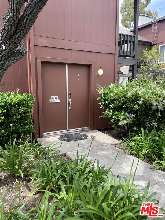 Building Photo - 5045 Maytime Ln