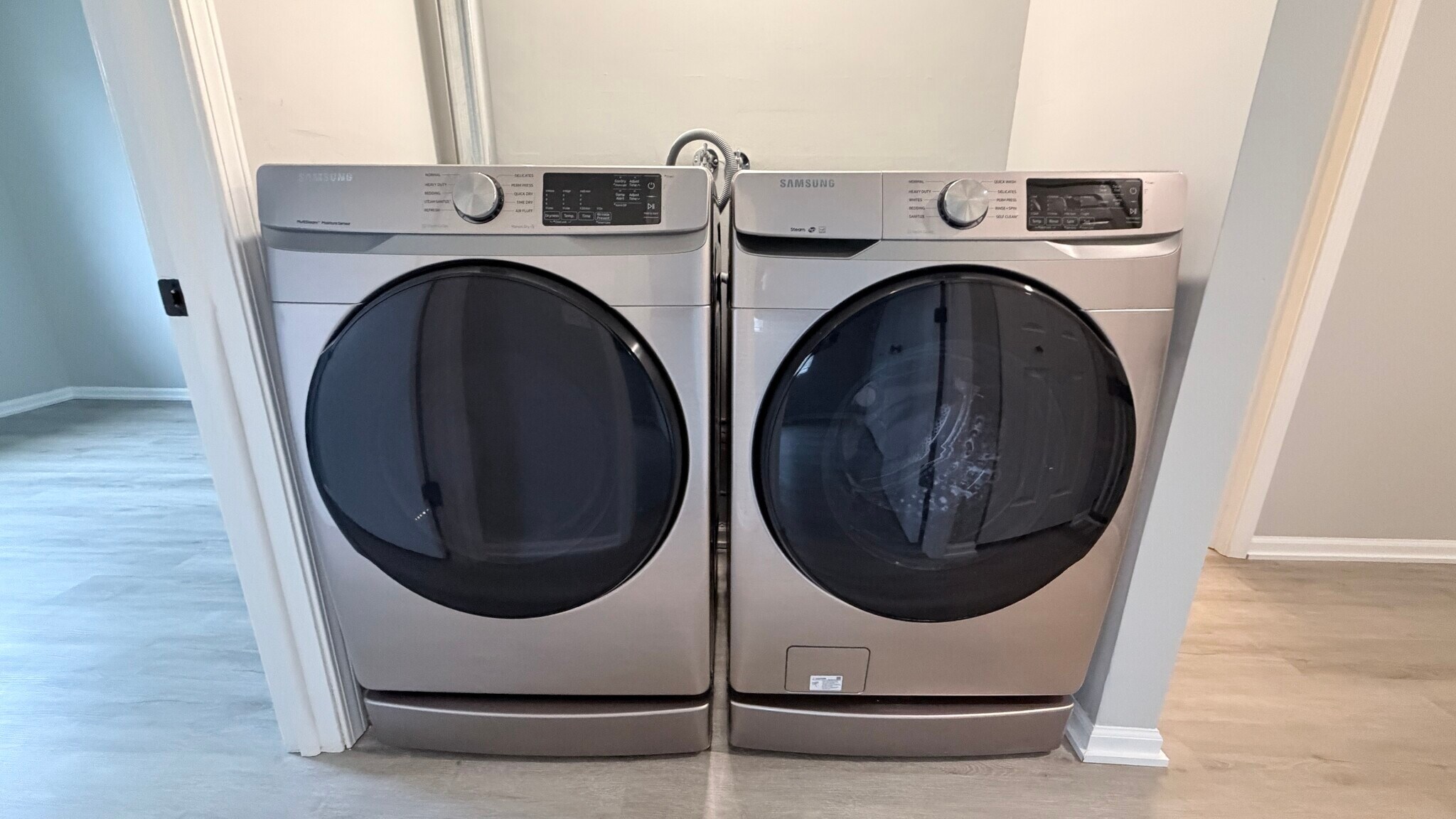 Building Photo - 721 Sunfish Point