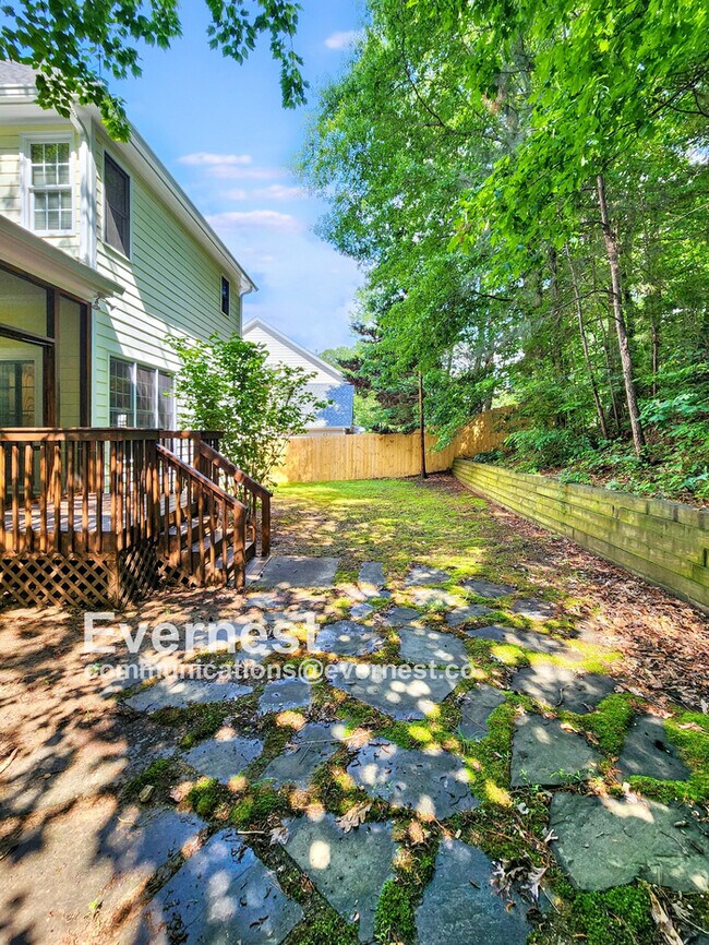 Building Photo - 617 Scotts Ridge Trail
