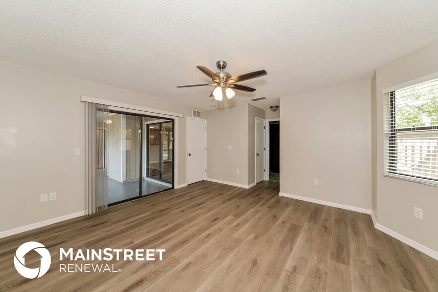 Building Photo - 8416 Cypress Lake Dr