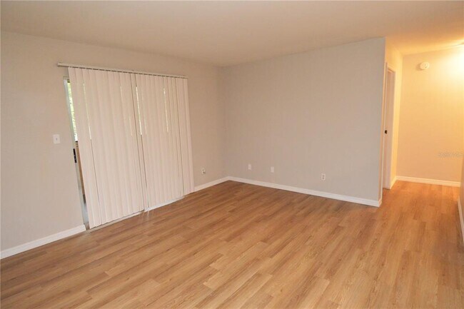 Building Photo - 1400 Gandy Blvd N