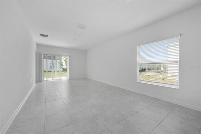 Building Photo - 2205 Aquifer Ln
