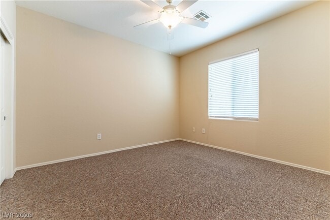 Building Photo - 2362 Ecliptic St