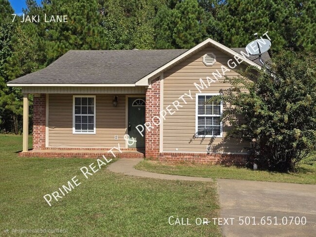 Primary Photo - 7 Jaki Ln