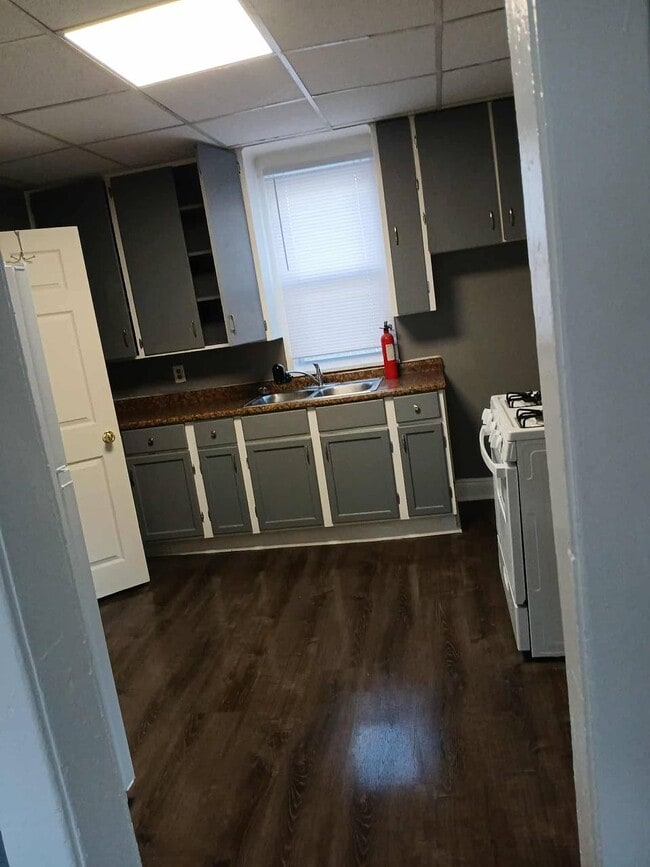 Building Photo - 1503 Franklin St