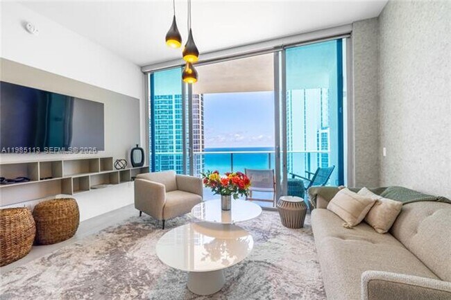 Building Photo - 17550 Collins Ave