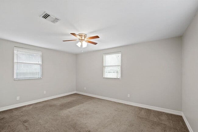 Building Photo - 12424 Yancy Dr