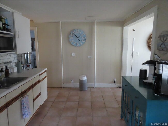 Building Photo - 67 Prospect St