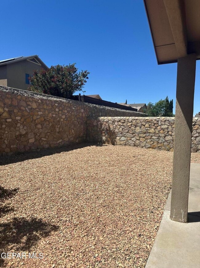 Building Photo - 11269 Bullseye St