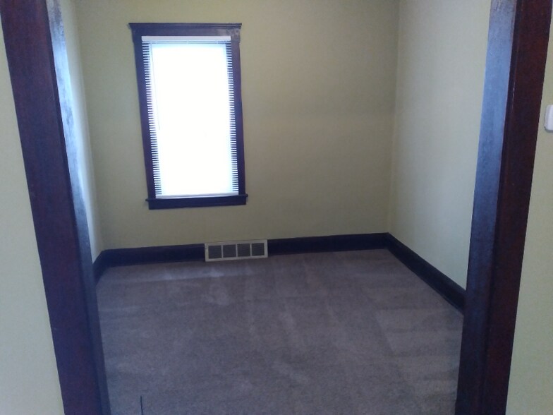 Building Photo - 7014 Worley Ave