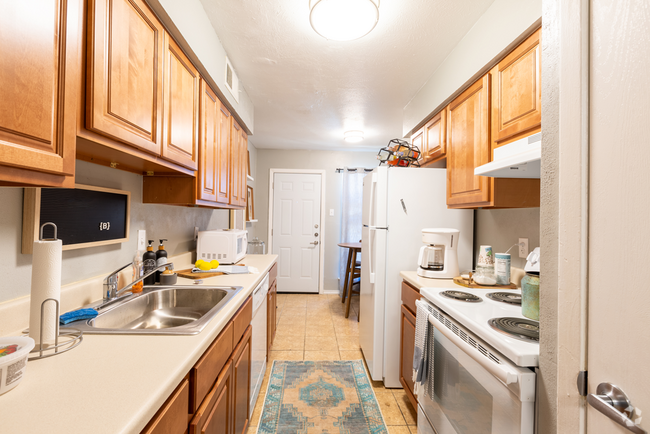 Kitchen Area - The Paddock on Park Row Apartment Homes