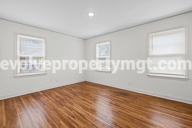 Building Photo - 1564 S Perkins Rd