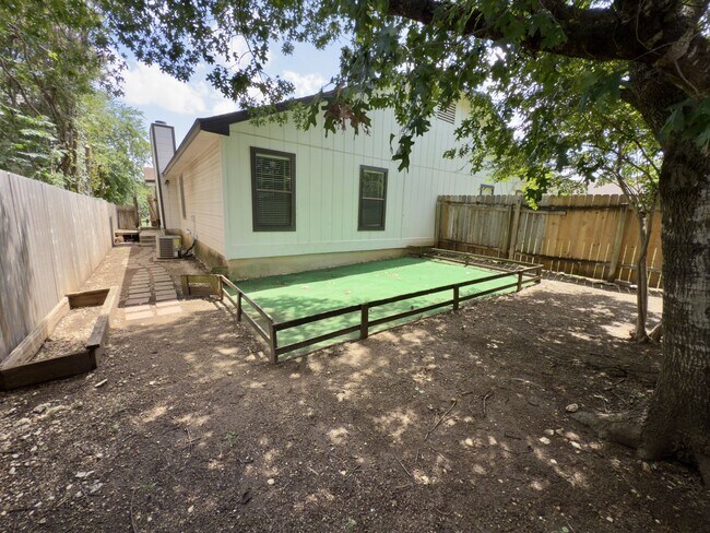 Building Photo - 2618 Alcott Ln