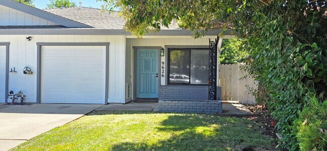 Building Photo - 9628-9628 Bradhugh Ct