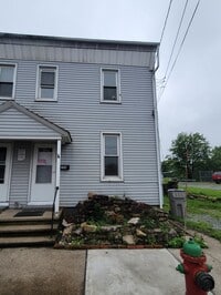 Building Photo - 208 Washington St