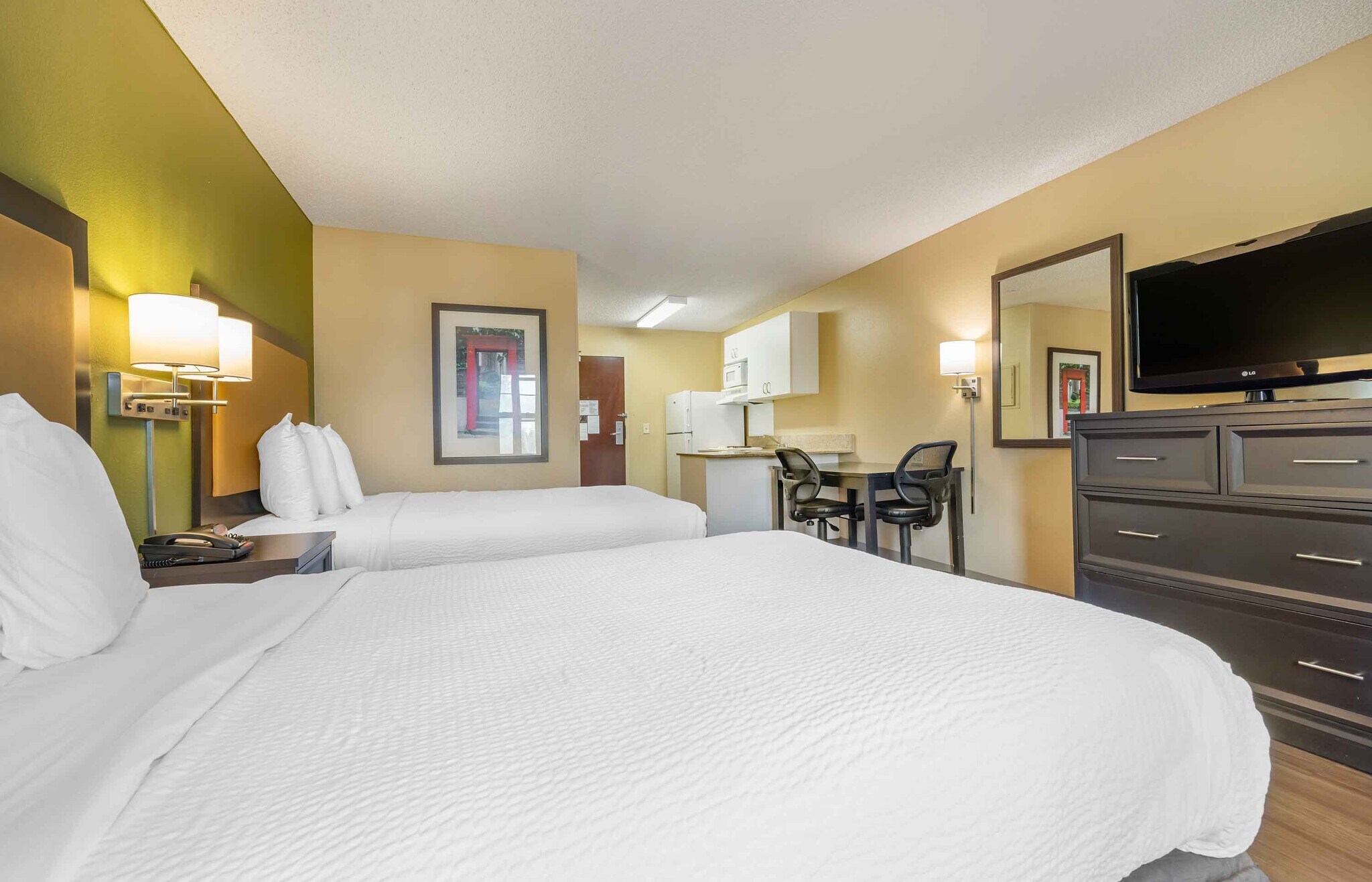 Building Photo - Furnished Studio-Temecula - Wine Country