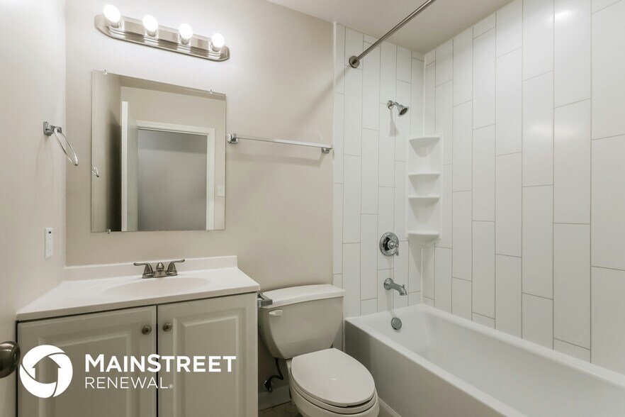 Building Photo - 5301 Sprucewood Dr