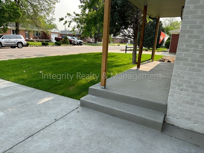 Building Photo - 3092 W Layton Ave