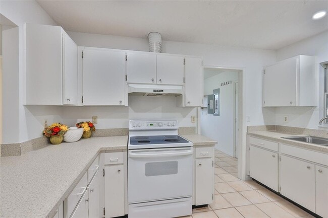 Building Photo - 1219 Wild Feather Ln