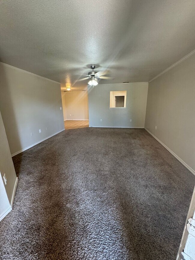 Building Photo - 1208 N Bangor Ave