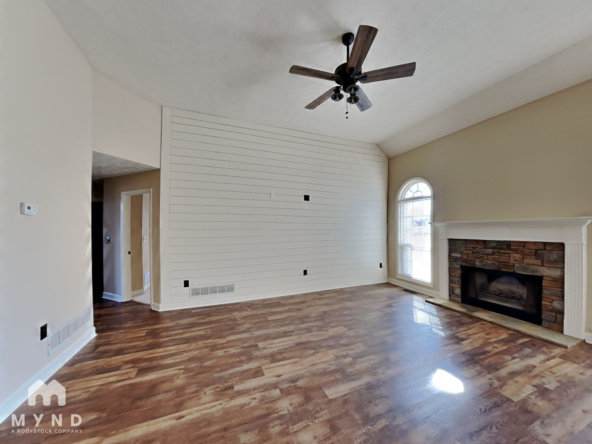 Building Photo - 328 John Gordon Pl