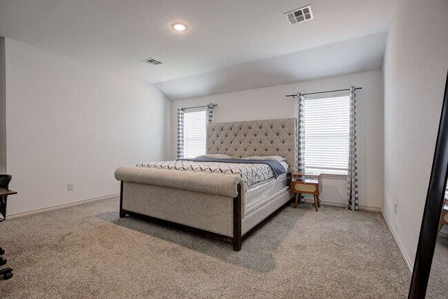 Building Photo - 14701 Travertine Fls Ln