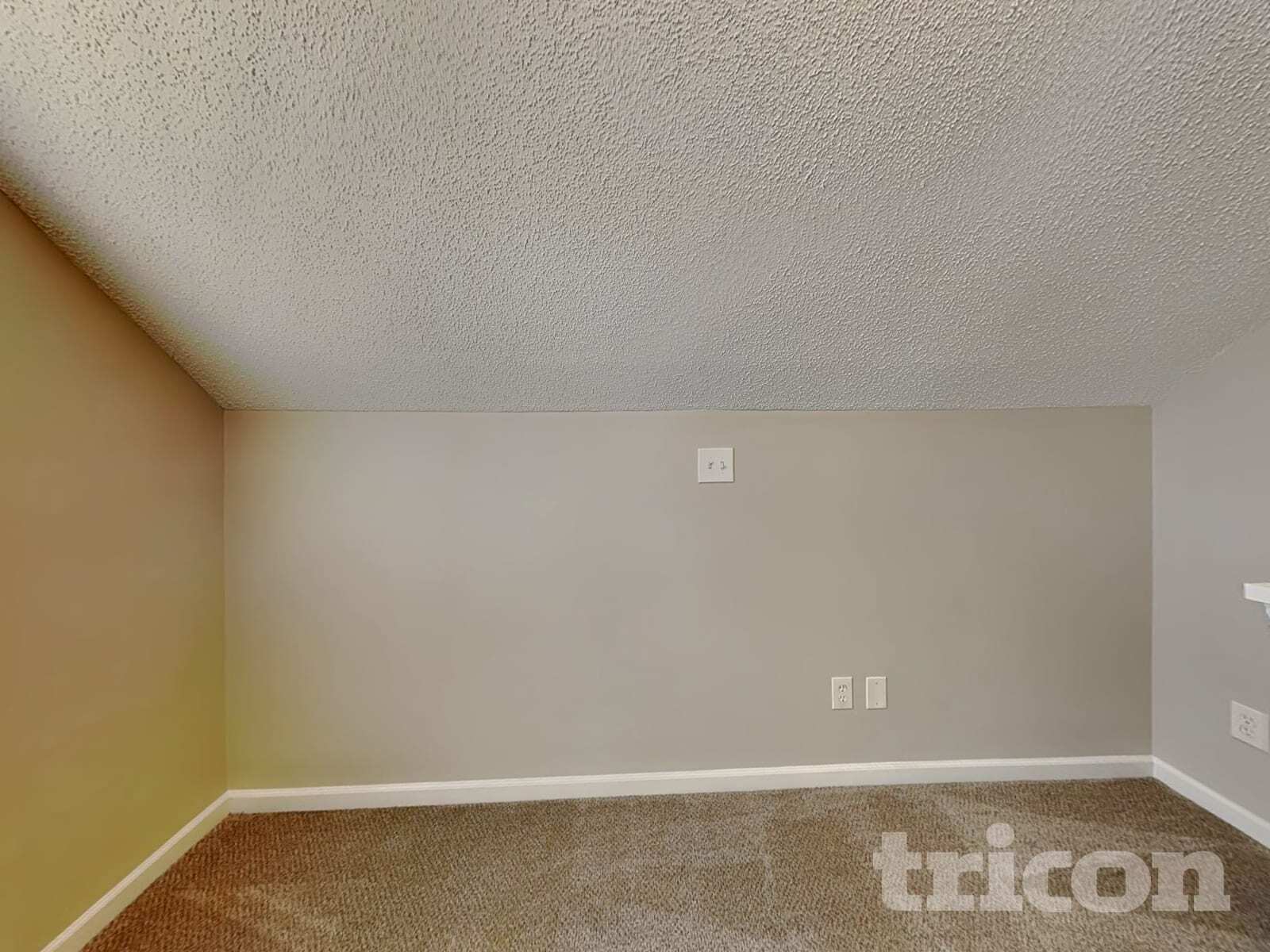 Building Photo - 535 Railway Pl SW