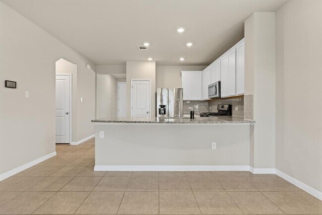 Building Photo - 13508 Rosebud Isle Dr