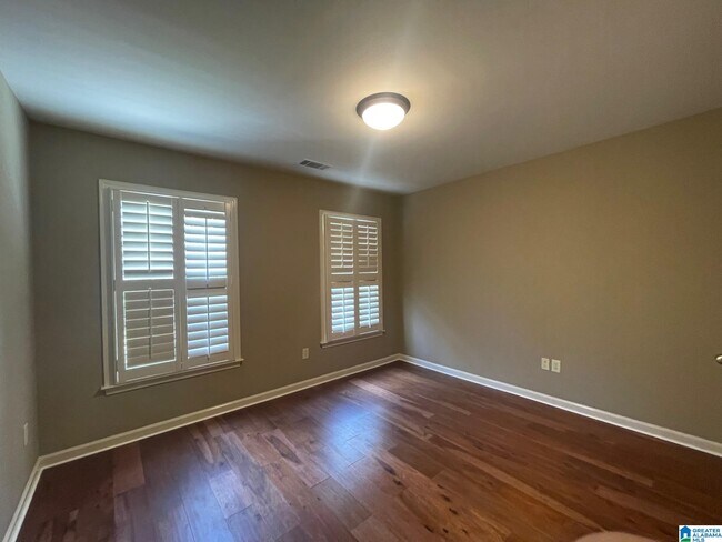 Building Photo - 2273 Chalybe Tr