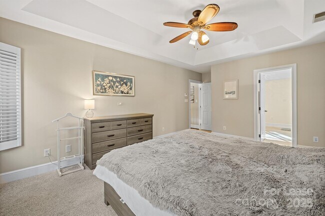 Building Photo - 16516 Plantation Woods Dr